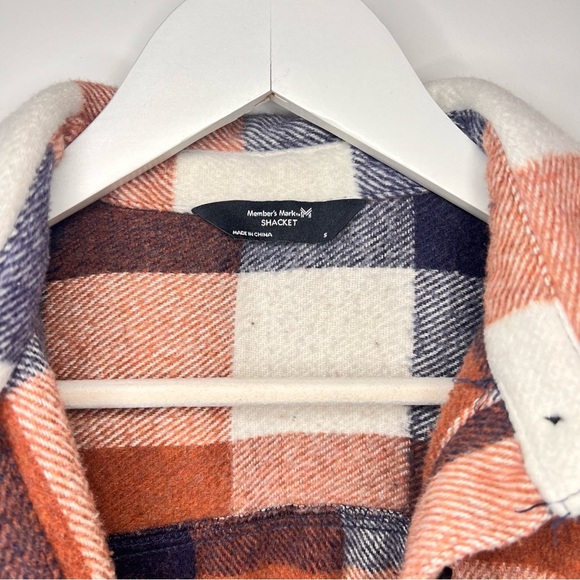 Plaid Button-Up Shacked - Picture 6 of 6